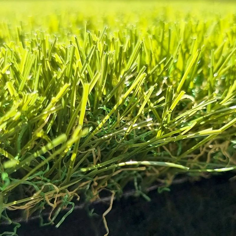 Gazon synthétique Newtech - Fibre 45 mm en V-Shape