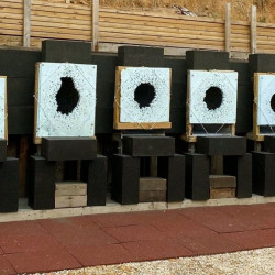 Piège à balle pour stand de tir en caoutchouc anti ricochets Hexbloc