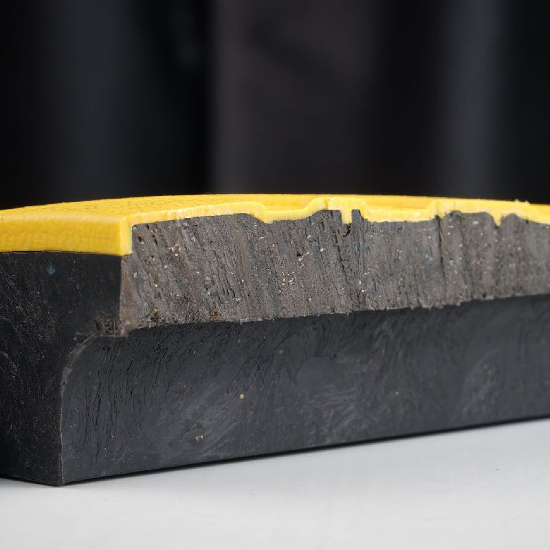 Pack ralentisseur type dos d'âne - Hauteur 5cm - Vitesse max. 30km/h