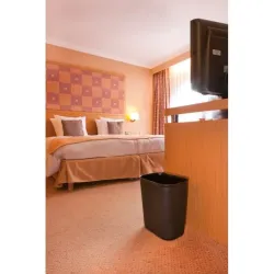 Corbeille à déchets multiusage