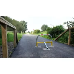 Arceau de parking rabattable avec amortisseurs de chocs Stopcrash