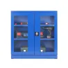 Armoire d'atelier en acier avec portes vitrées