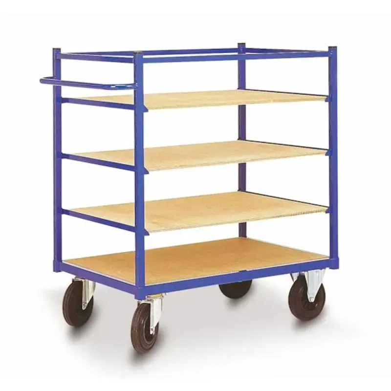 Servante haute à niveaux