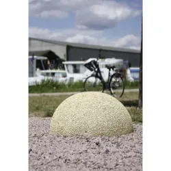 Borne béton anti stationnement - Demi lune