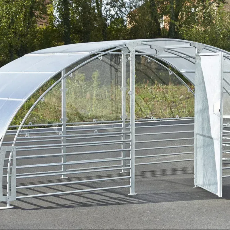 Abri fermé pour 6 à 12 vélos 