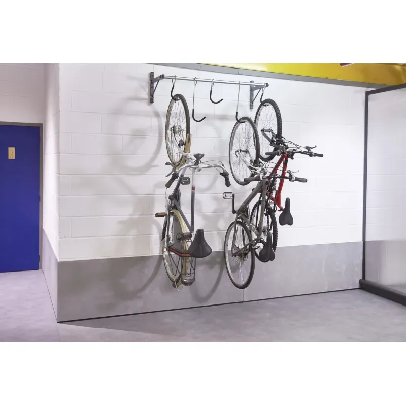 Suspension avec crochets coulissants pour 5 vélos