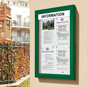 Vitrine d'extérieur murale