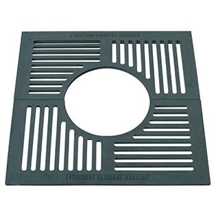 Grille et entourage d'arbre